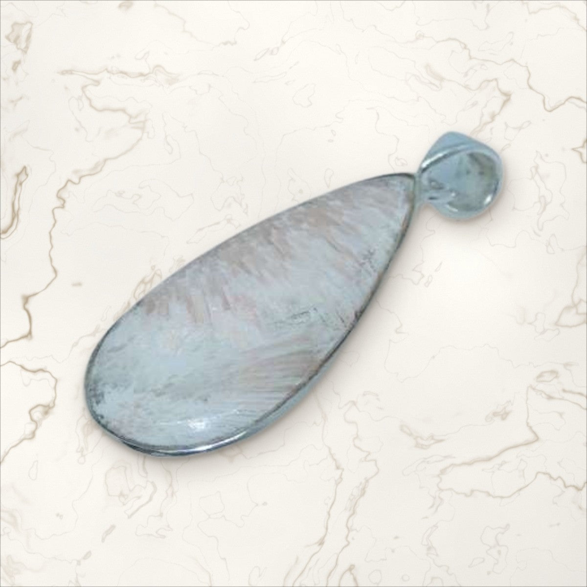 Pendentif Scolécite