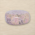 Pierre roulée Rhodonite